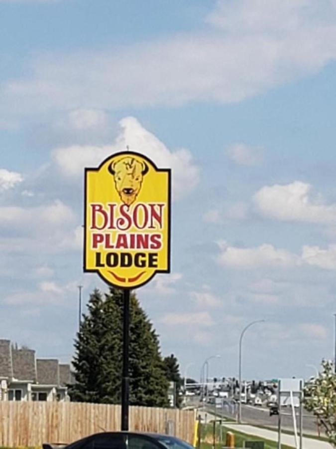 Bison Plains Lodge ムアヘッド  エクステリア 写真