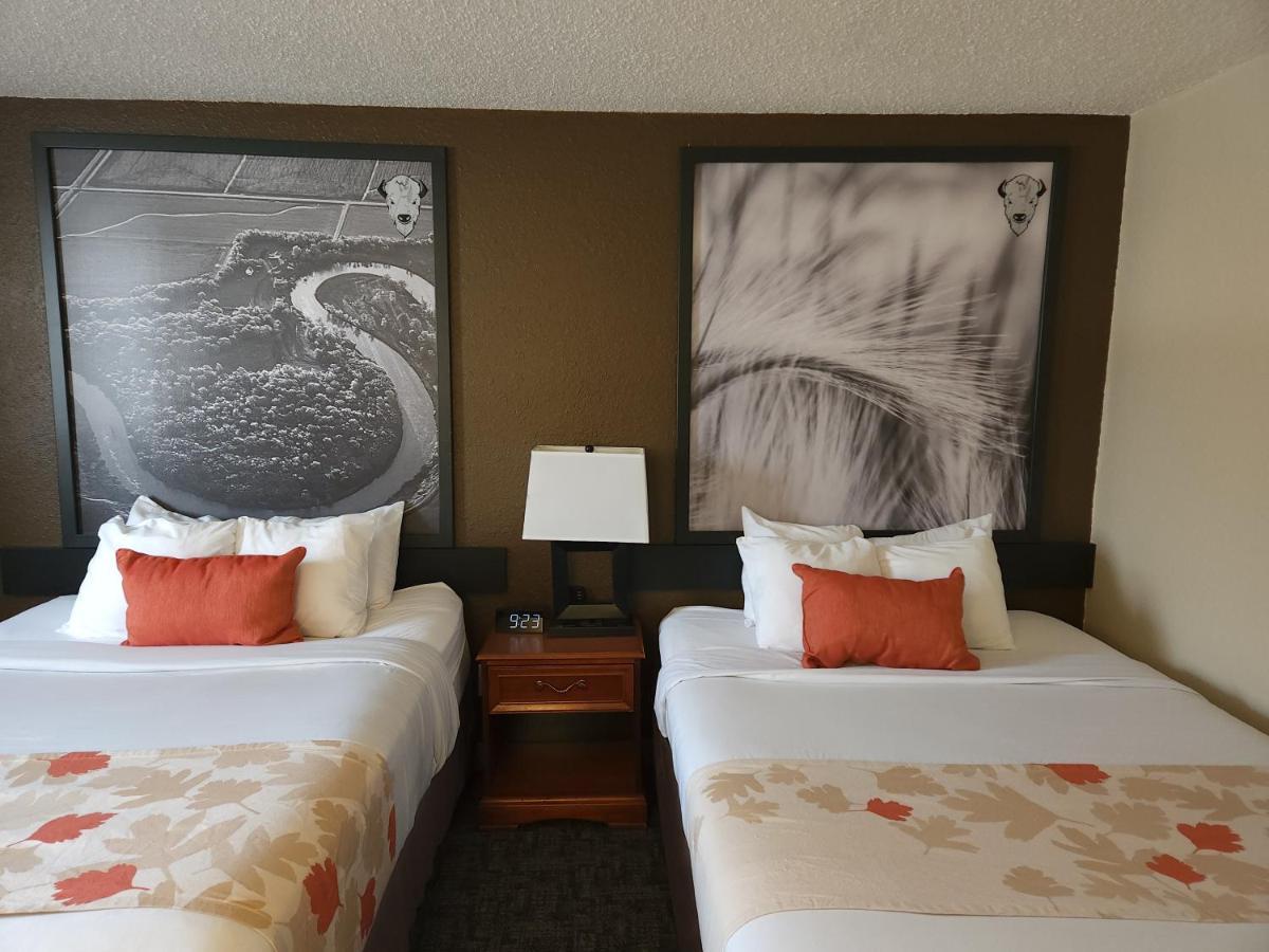 Bison Plains Lodge ムアヘッド  エクステリア 写真
